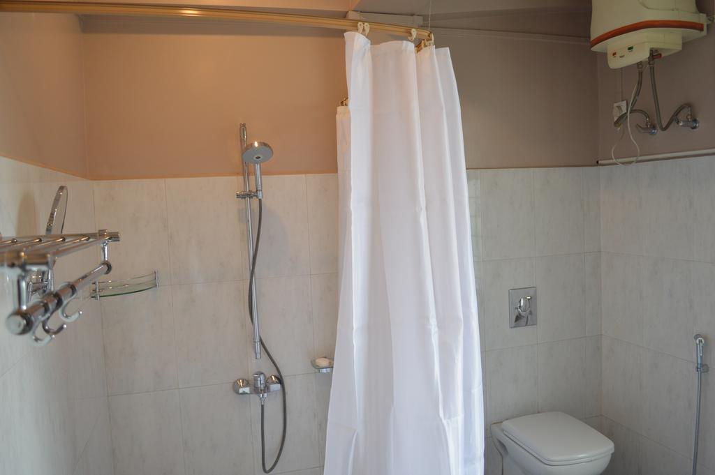 Orange Homestay Shillong Extérieur photo