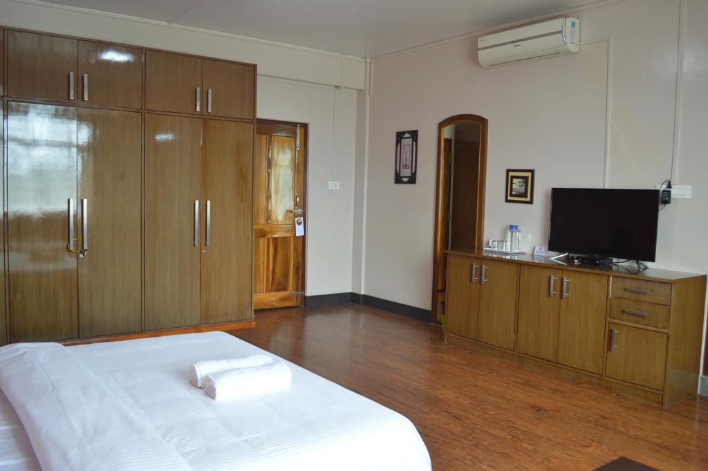 Orange Homestay Shillong Extérieur photo